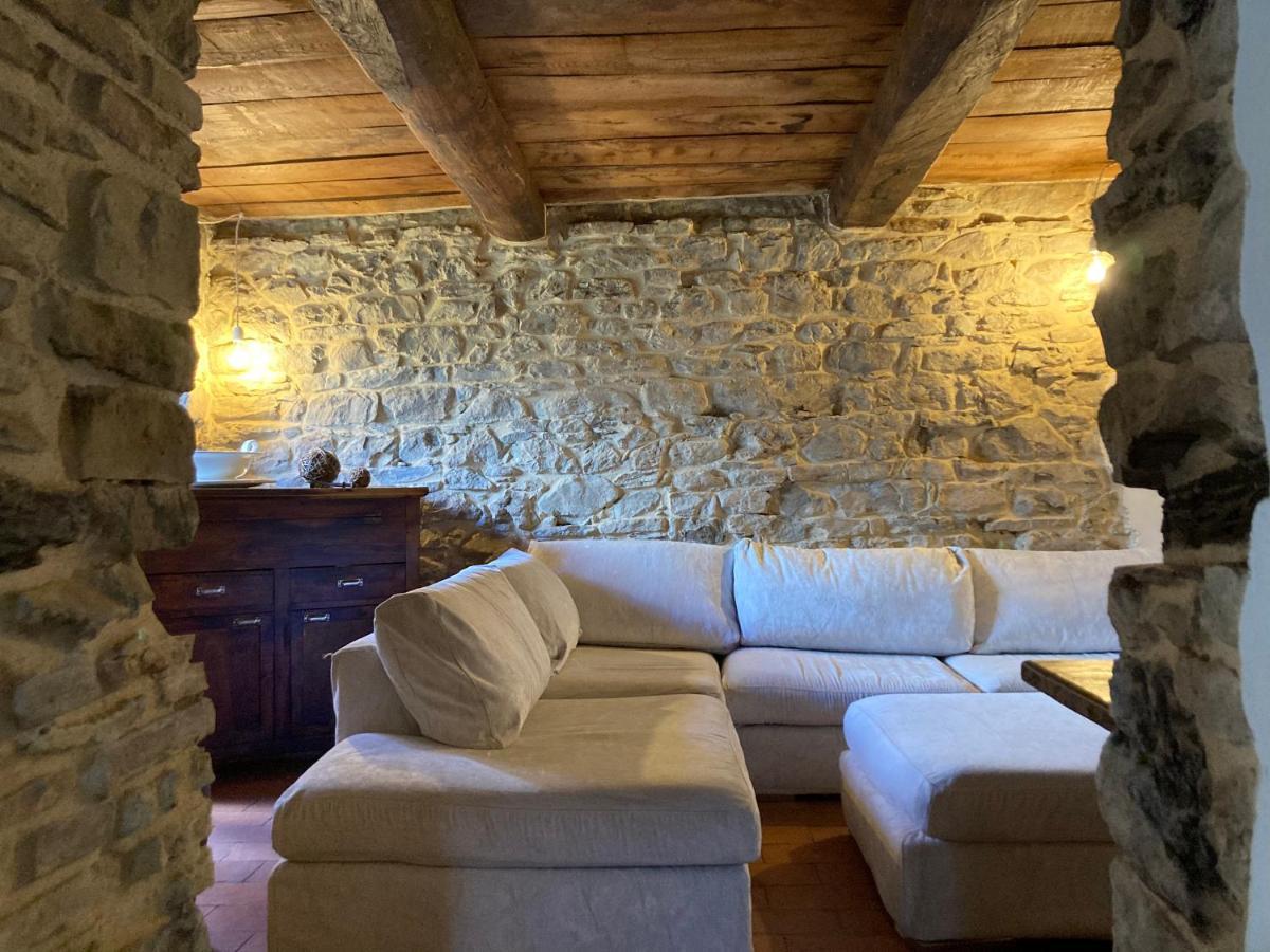 カプレーゼ・ミケランジェロ La Casina Del Preteヴィラ エクステリア 写真