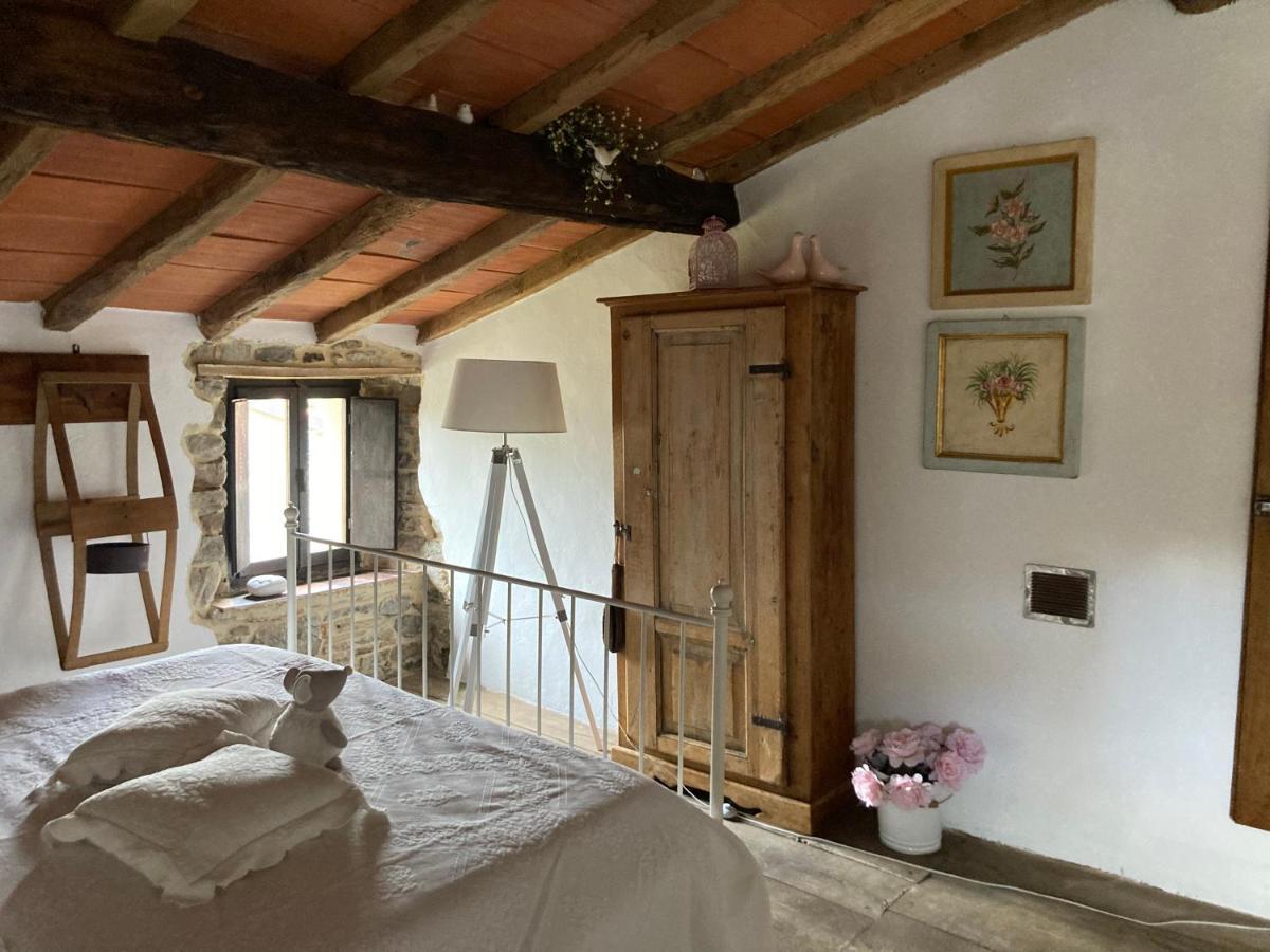 カプレーゼ・ミケランジェロ La Casina Del Preteヴィラ エクステリア 写真