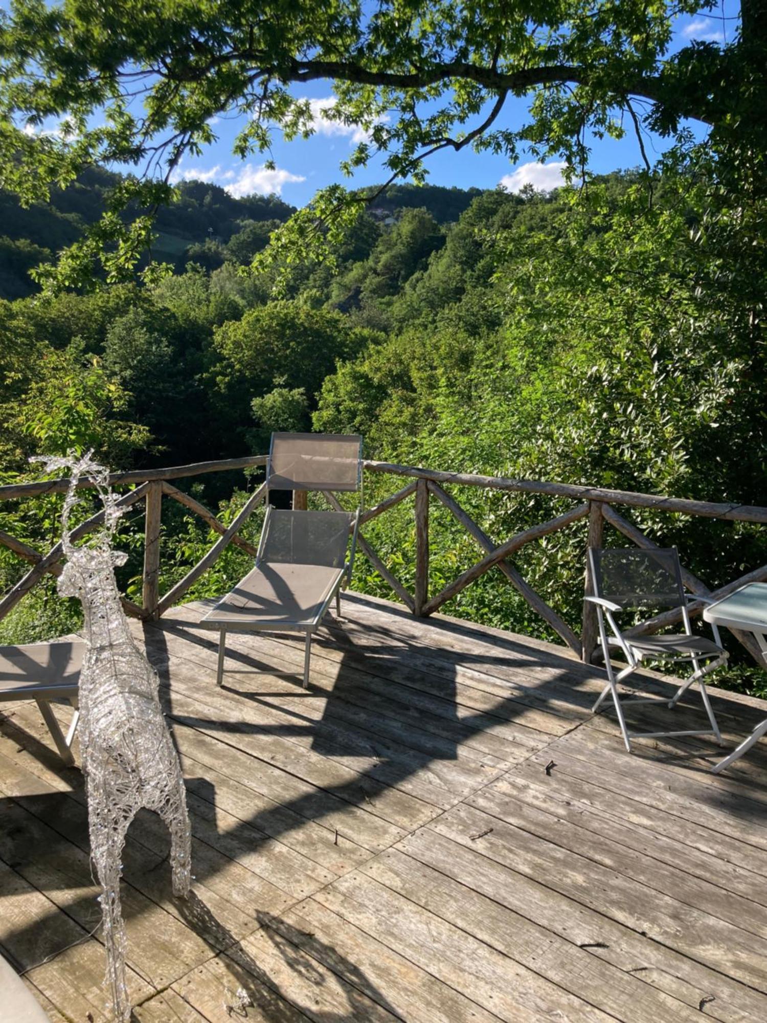 カプレーゼ・ミケランジェロ La Casina Del Preteヴィラ エクステリア 写真